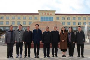 中國飼料工業(yè)協(xié)會常務(wù)副會長兼秘書長王宗禮帶隊(duì)蒞臨中農(nóng)穎泰參觀指導(dǎo)